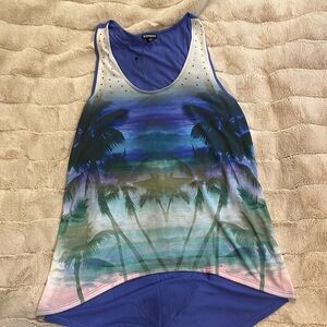 Express, Medium, tank top, color is mostly blue